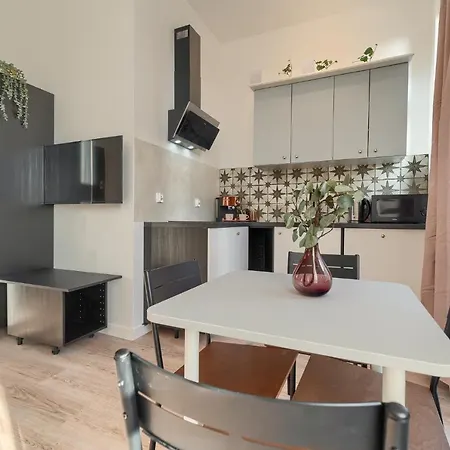 Kamienica Centrum Nr 6 * シュチェチン